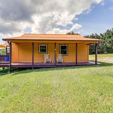 Blue Ridge Mountain Cabin With Views And Hot Tub Sparta Esterno foto