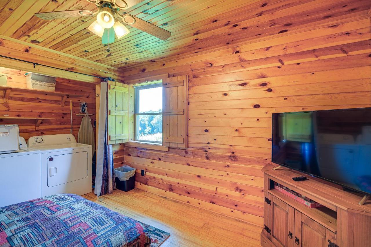 Blue Ridge Mountain Cabin With Views And Hot Tub Sparta Esterno foto